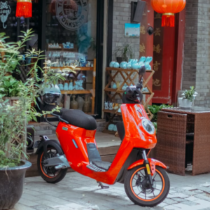 Pre-owned Bright Red Modern Electric Scooter – Stylish, Minimalist, and Ideal for Urban Commuting